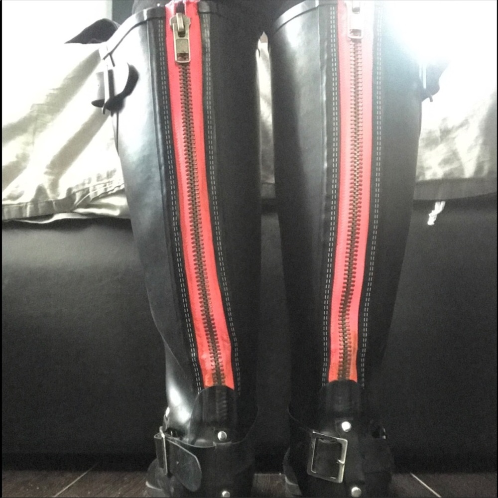 Steve Madden rain boots